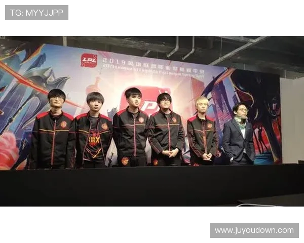 全球总决赛最新积分榜FPX以90分稳居第一名引发热议