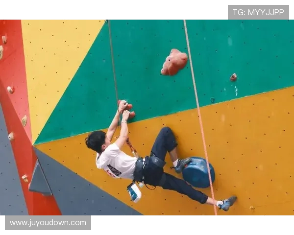 广州攀岩队与西安攀岩队技术对比赛后分析与总结 广州攀岩队与西安攀岩队技术对比赛后分析与总结