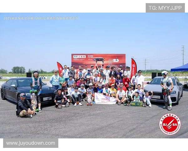 杭州滑板队在马拉松大满贯中的个人能力展现与精彩表现分析