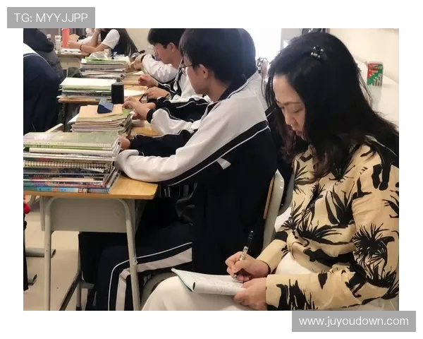 杭州飞盘队盯防策略分析与比赛表现的得失探讨