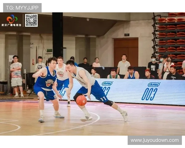 武汉篮球队实力提升引发热议新赛季展现全新面貌与竞争力