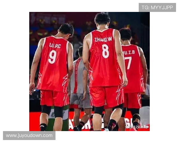 中国男篮迎战捷克队全力争胜展现实力与团队合作精神 中国男篮迎战捷克队全力争胜展现实力与团队合作精神