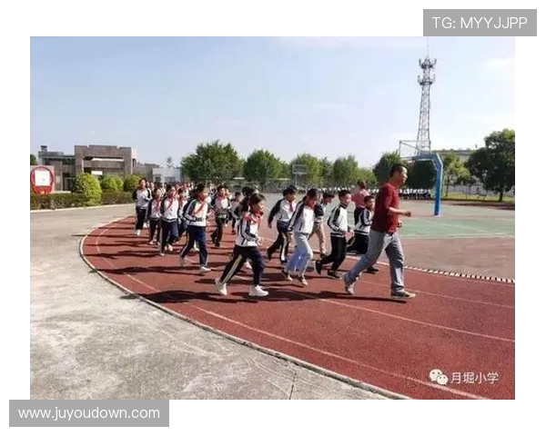 太阳与自由人精彩对决直播全程回顾与精彩瞬间分析