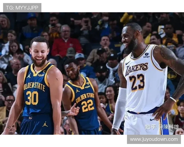库里队与詹姆斯队精彩对决直播全程回顾与赛后分析