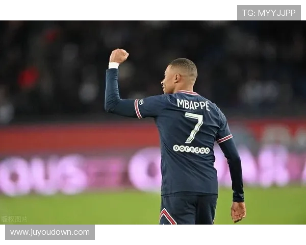 飓风与克鲁塞罗的精彩对决结果揭晓引发球迷热议