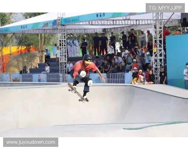 成都滑板队在极限运动世界杯积分榜中以76分稳居第一名表现出色